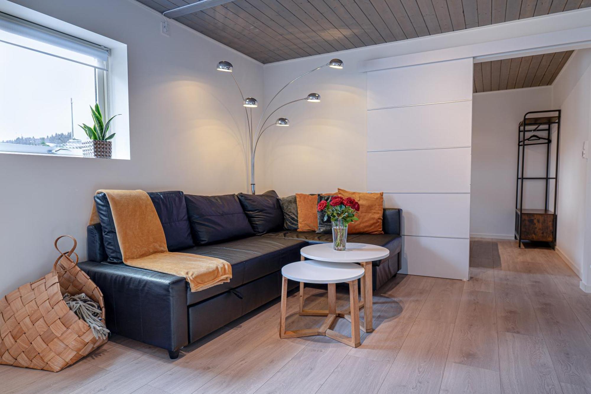 Ks Modern & Cozy Flat 20 Min From Centre Apartment *