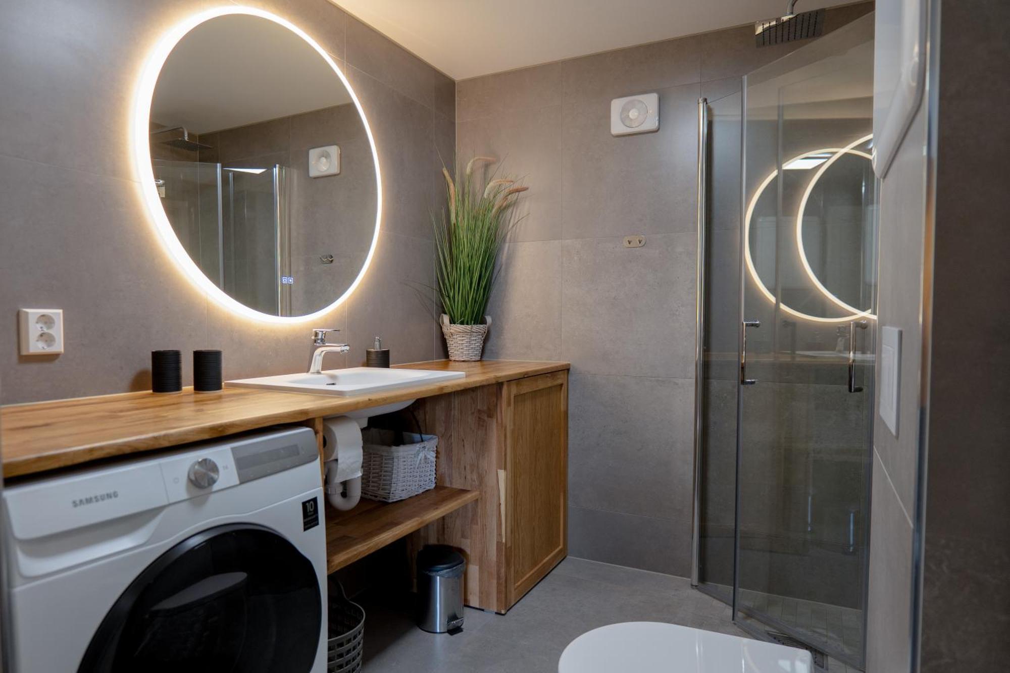Ks Modern & Cozy Flat 20 Min From Centre