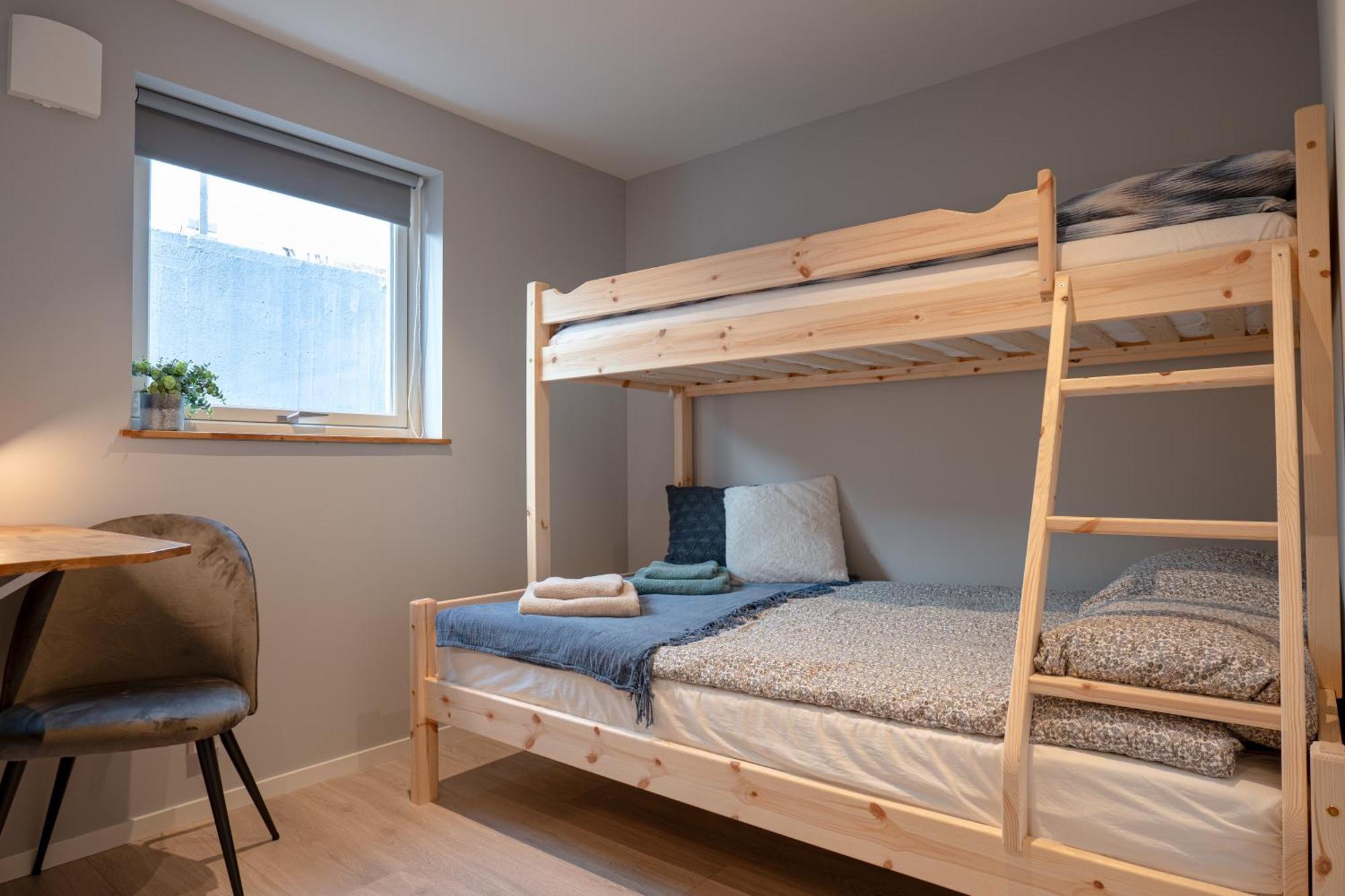 Apartment Ks Modern & Cozy Flat 20 Min From Centre